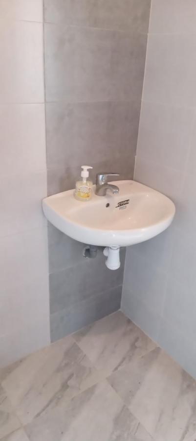 Appartement Pres De Casanearshore Et L'Ofppt Казабланка Екстериор снимка